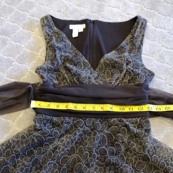 Special Occasion or Cocktail Dress - Picture 8 of 11